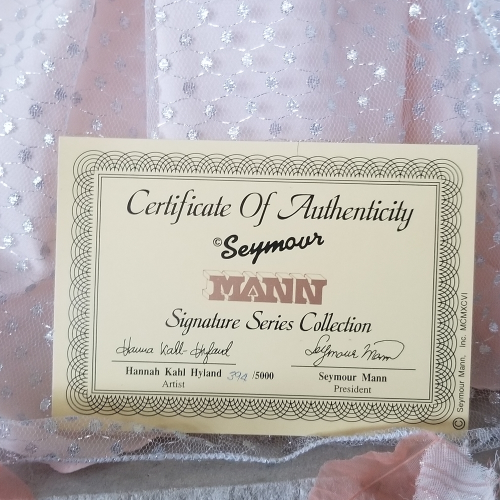 24" Collectable Doll, Seymour Mann, The Glitter Fairy - Picture 7 of 7